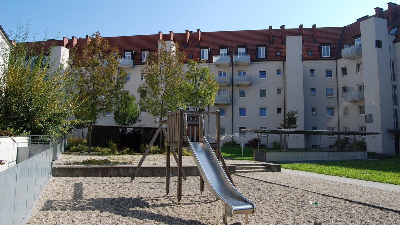 Spielplatz im Innenhof